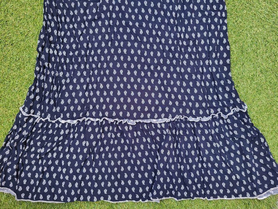 Сарафан в гарному стані, розмір 44-46.