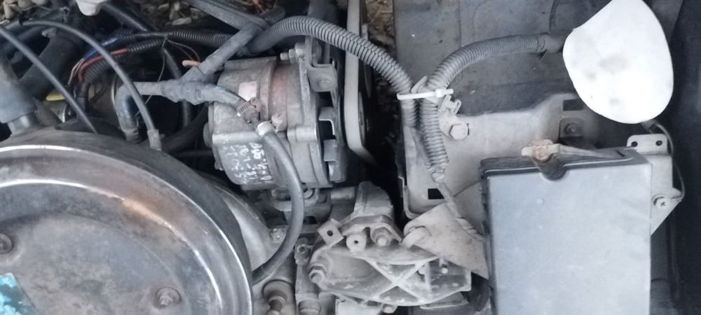 Пижо 405 1,9бензин