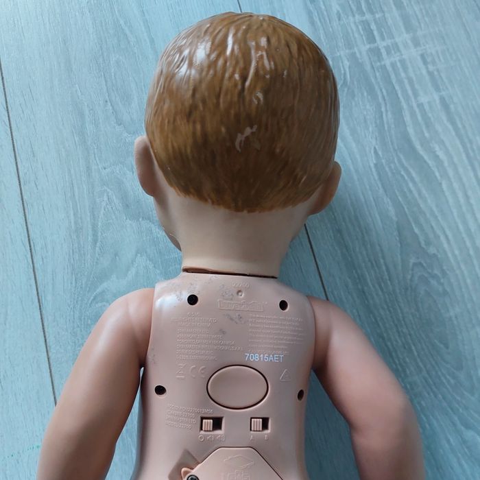 Інтерактивна силіконова лялька з рухомою мімікою Luvabella Luvabella