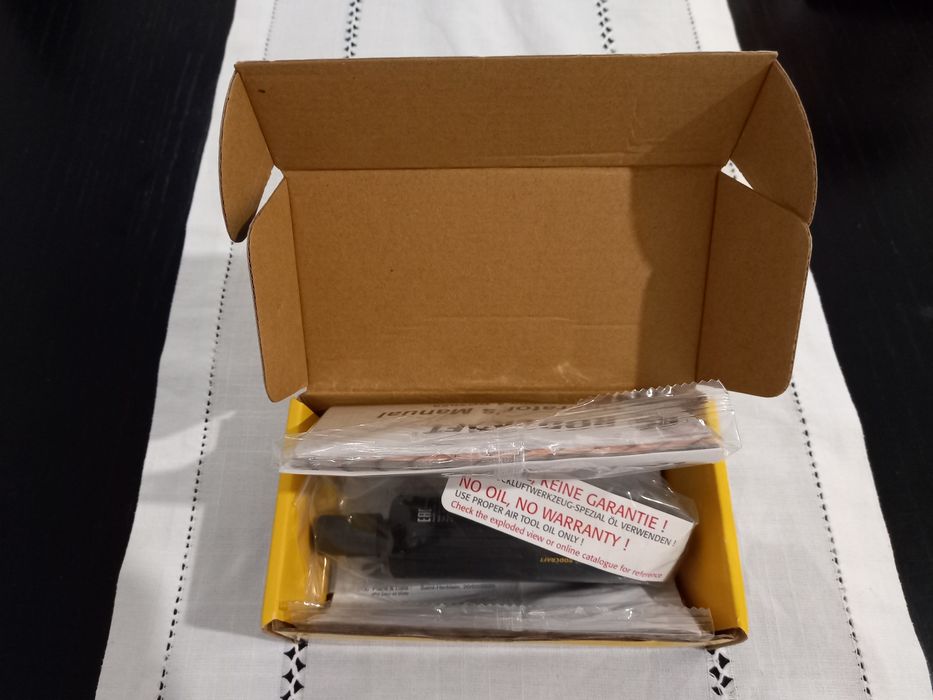 Vendo máquina nova, argonómica facil utilização é possível regular int