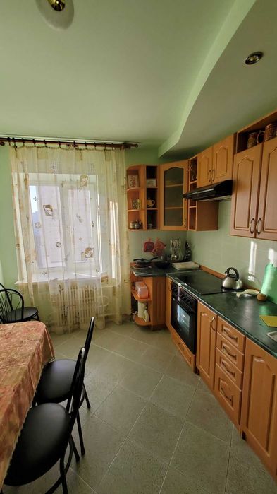 Продам классную 3 комнатную квартиру 115 кв.м