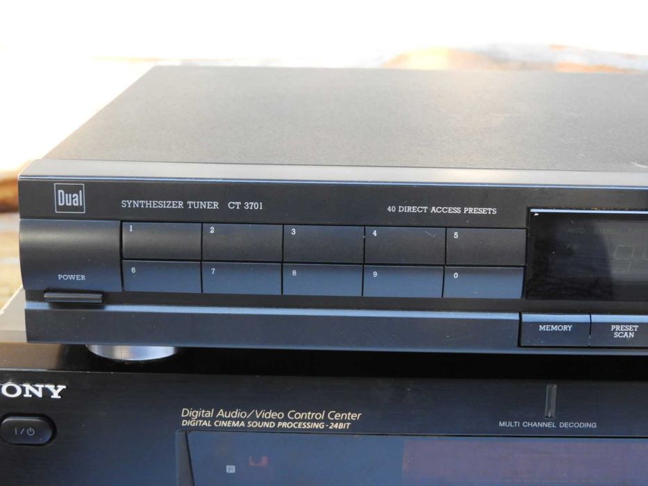 Tuner radiowy Dual CT 3701