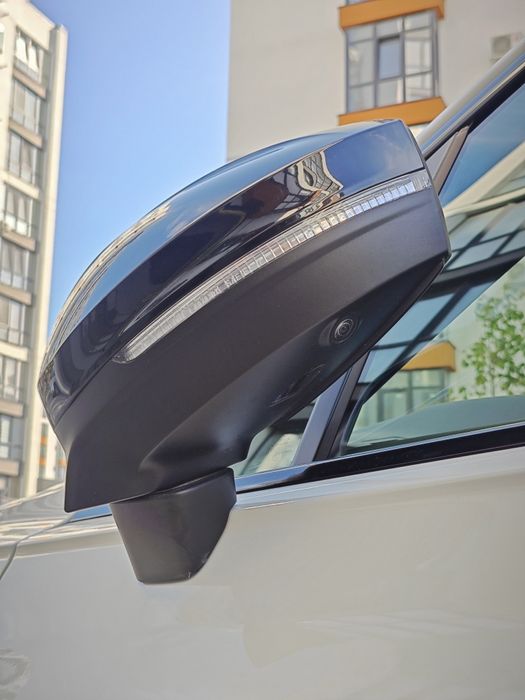 VW Touareg 3 камери 360 Area view встановлення