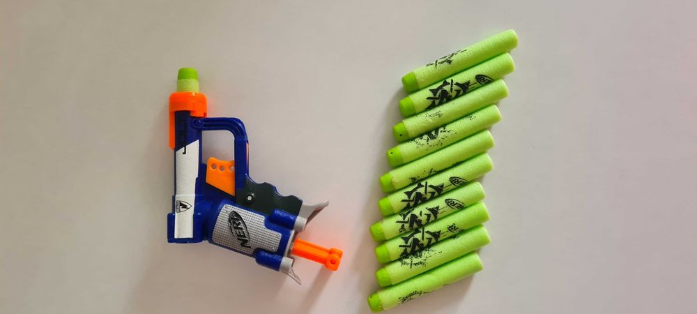 Pistola Nerf, como nova