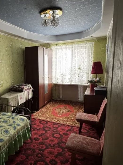 Продам 4-ком.кв Белорусский пр./стадион Химик