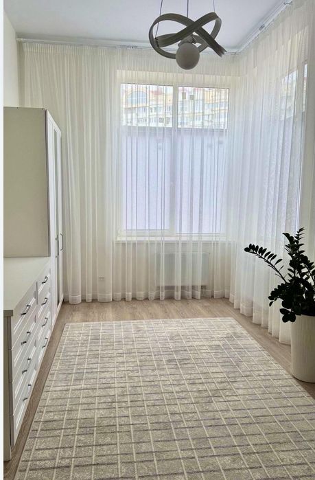 Продаю 3к студію жк Рівʼєра