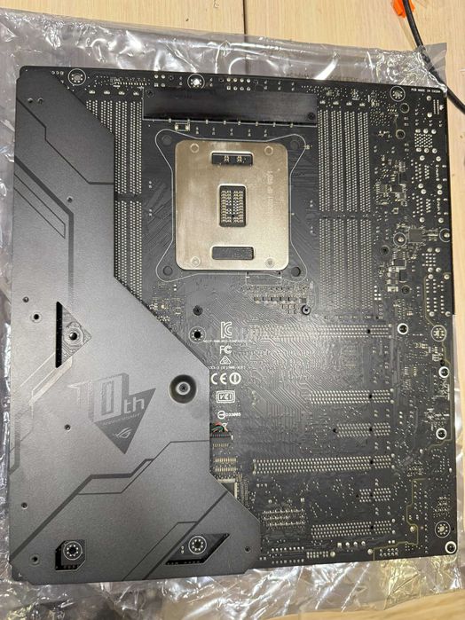 Asus ROG Rampage V edition 10