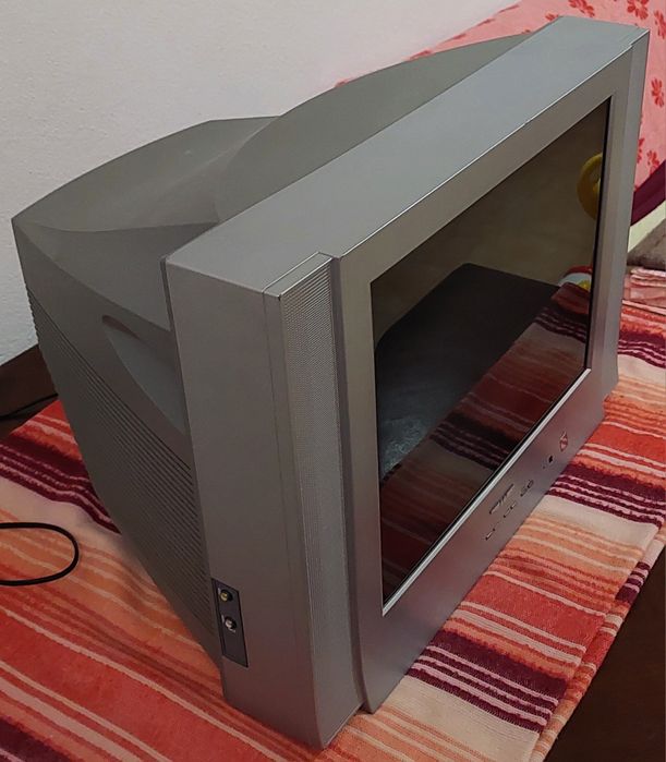 Televisão em bom estado