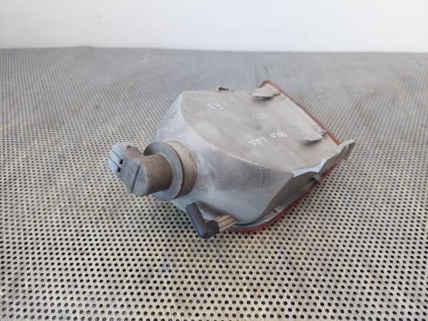 Pisca frente direito VOLKSWAGEN Polo (6N)