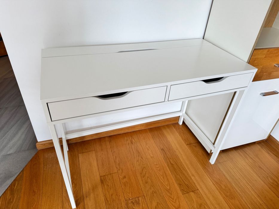 Biurko białe Ikea