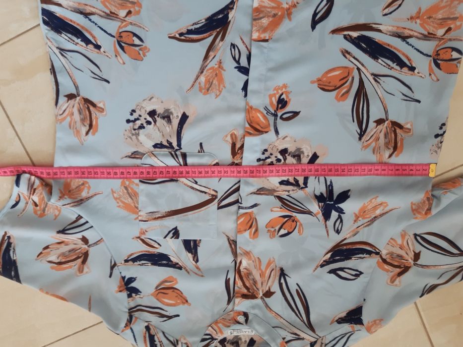 Bluzka koszula na lato jasno niebieska wzór kwiaty M&S Classic 42 44