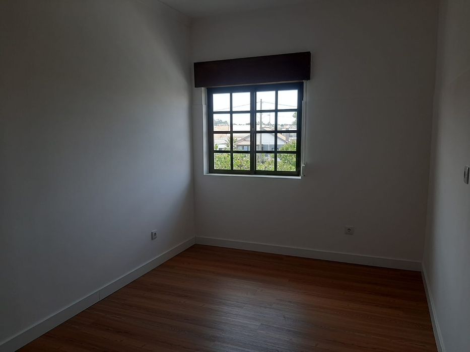 Moradia  T1 com área exterior comum