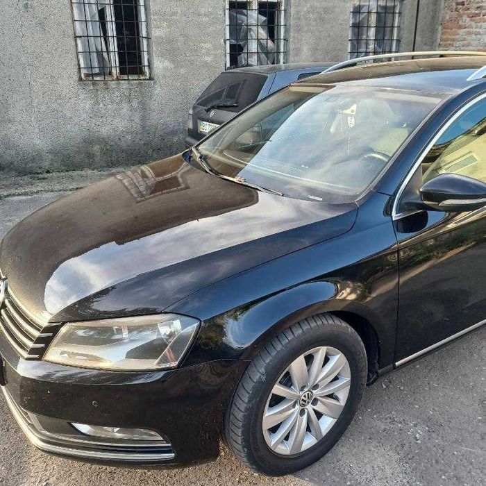 Volkswagen Passat 2011 VIN WVWZZZ3CZCE056131 фото оголошення 18 з 19