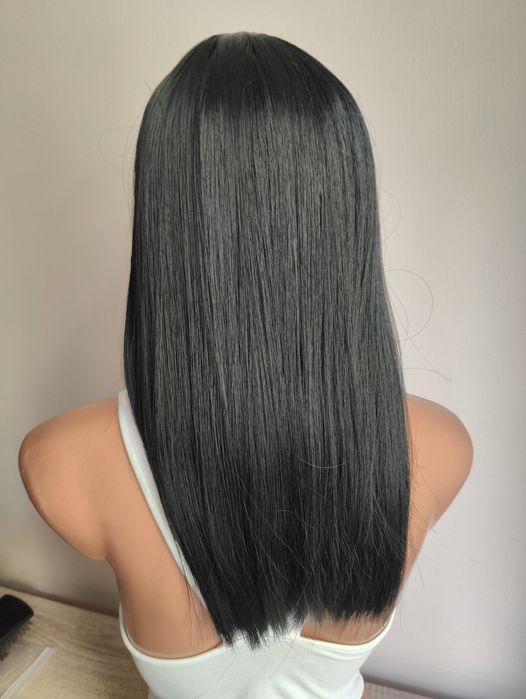 Nowa realistyczna peruka wig bob kare z grzywką kolor czarny