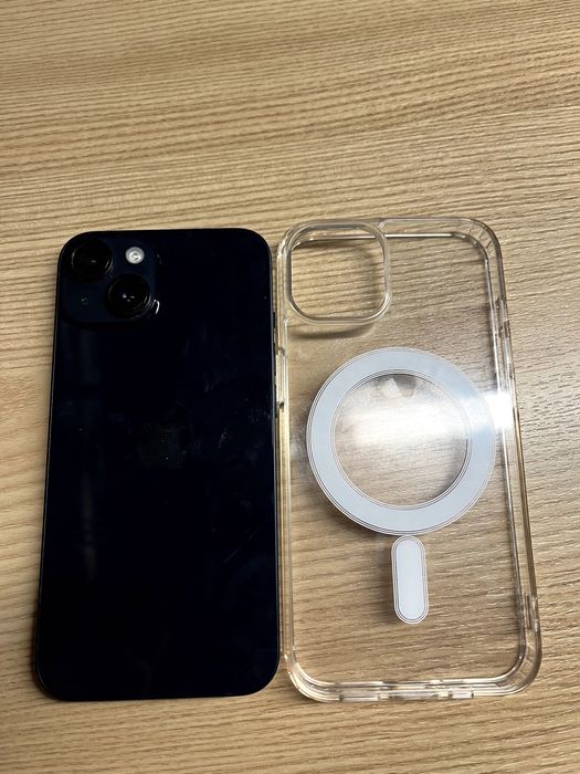 iPhone 14 256gb battery 85%