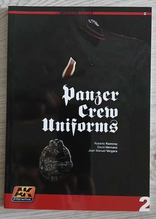 AK-Interactive Panzer Crew Uniforms Painting Guide. Learning Series 02