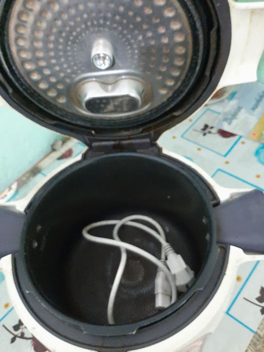 Мультиварка-скороварка MOULINEX Cook4Me