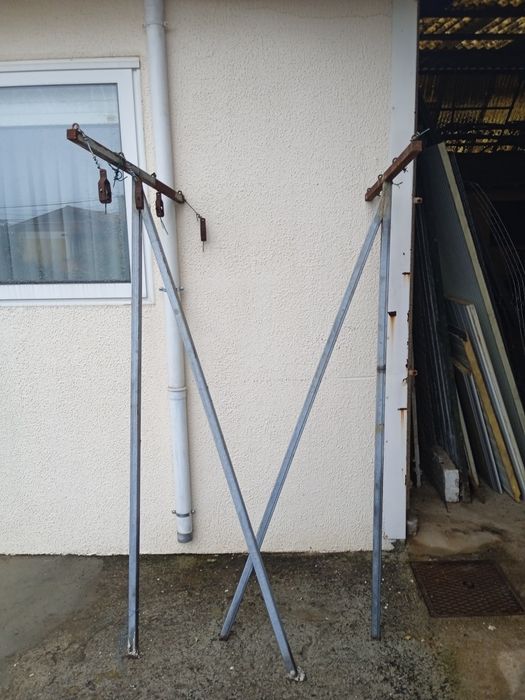 Estendal para secar roupa em tubo zincado e bom estado