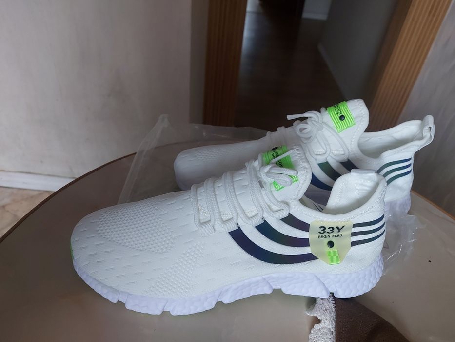 Продам різні нові кросівки літо весна