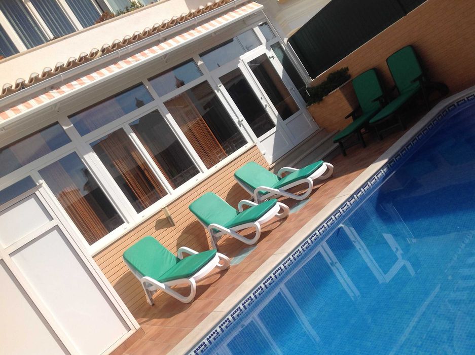 moradia c/piscina privada Armaçao pera/Algarve/550metro ditancia praia