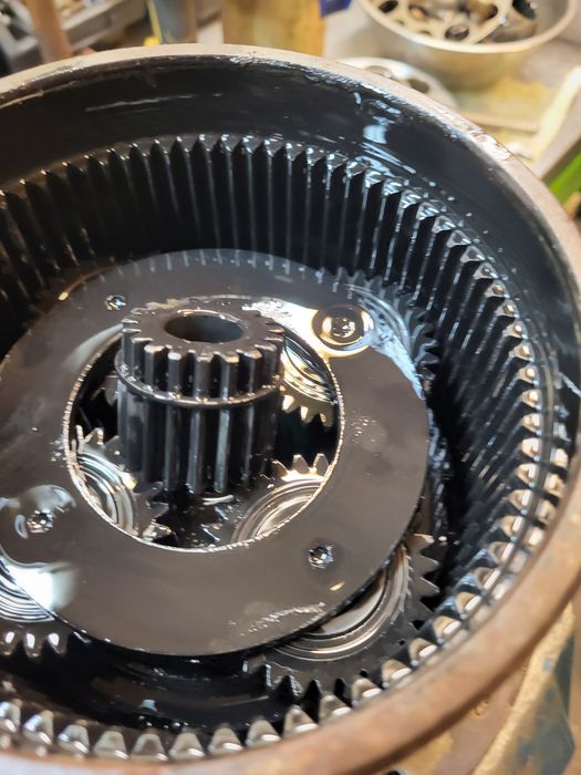 Remonty maszyn i urządzeń budowlanych