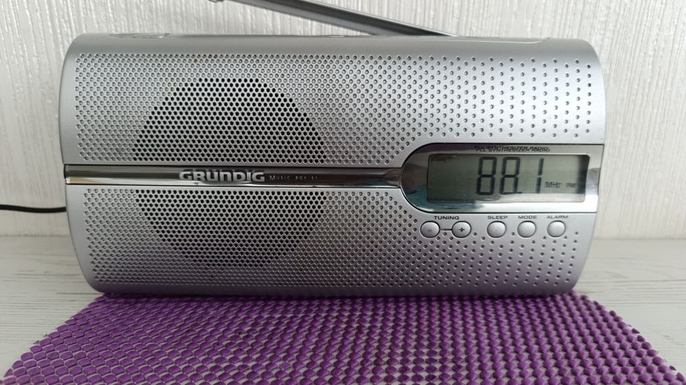 Радиоприемник Grundig