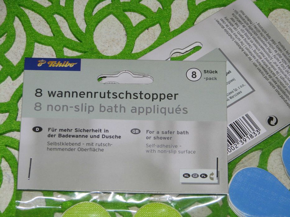 Nowy zestaw Tchibo_8 antypoślizgowych nalepek „kwiatów” do wanny.