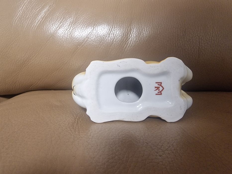 Статуетка бульдог, Коростень