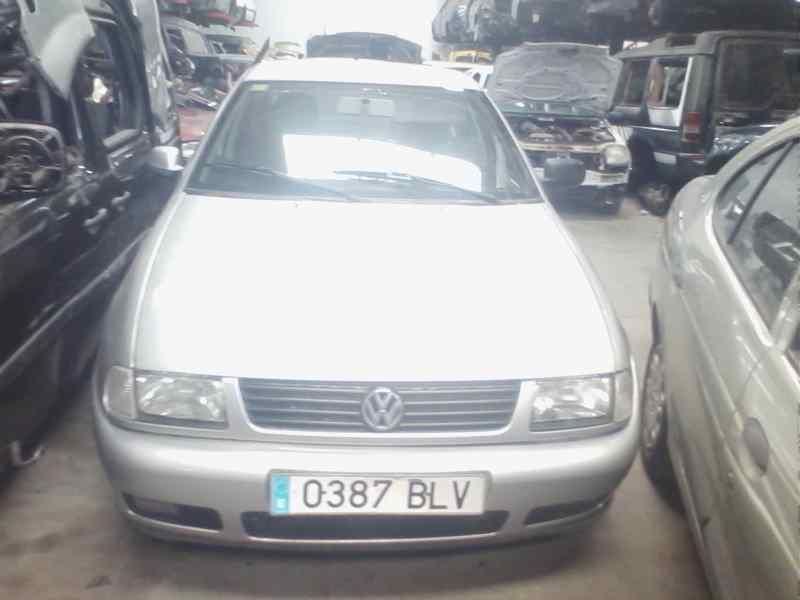 Bomba Direção Volkswagen Polo Iii Classic 6V2