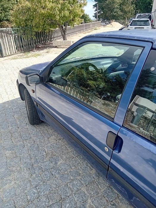 Vendo pegeout 106 1.5 comercial