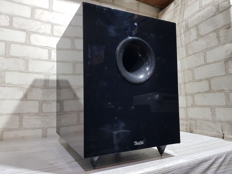 Активний сабвуфер TEUFEL  K 300 SW, потужність 100 Вт, б/у з Німеччини
