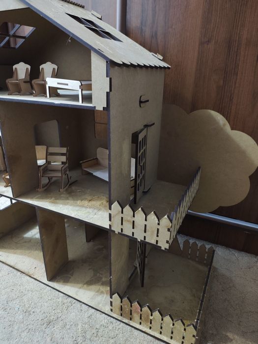 Будиночок для ляльок