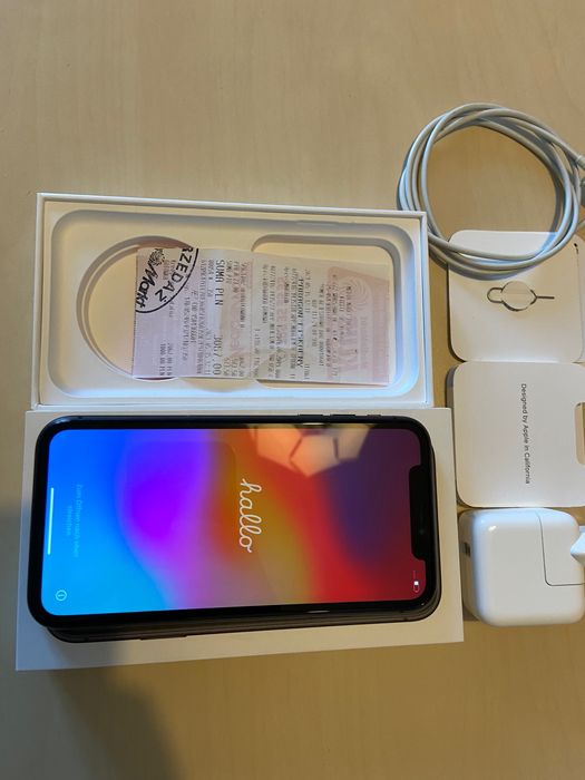 Iphone 11 64GB z oryginalnym pudełkiem, ładowarką, kablem USB, kluczyk do karty SIM