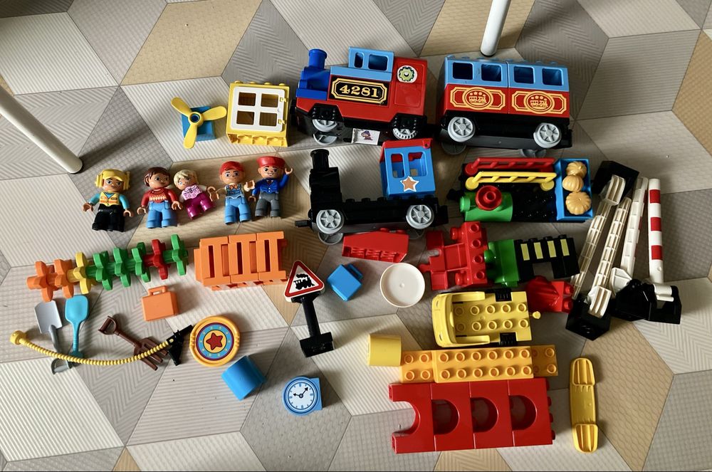 Zestaw lego  duplo - pociag