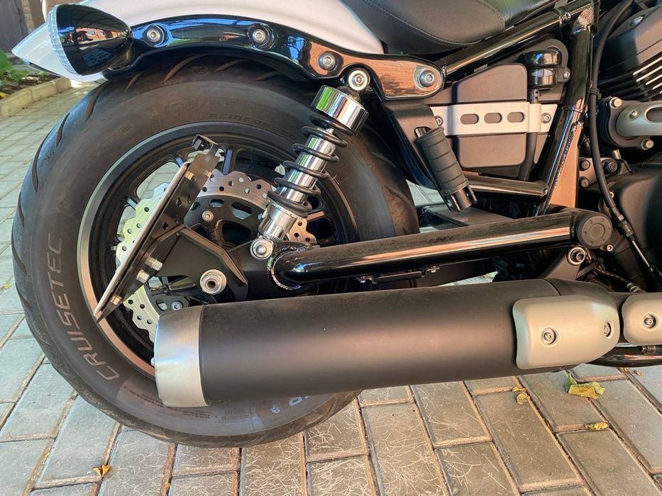 Yamaha Bolt XV950R Официал состояние Новый 6500км