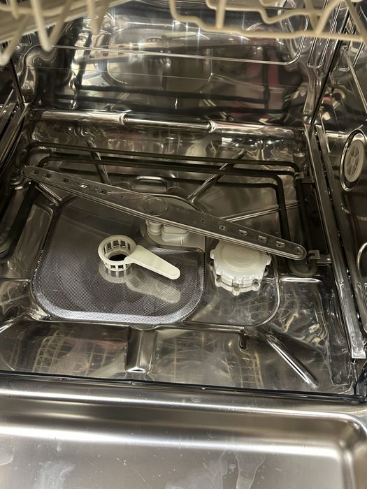 Maquina loiça Míele