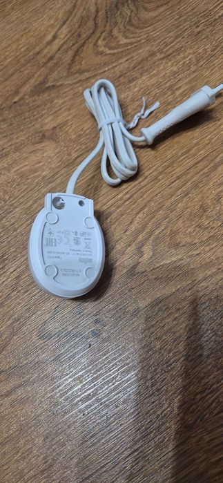 Ładowarka indukcyjna typ 3757 do szczoteczki do zębów BRAUN