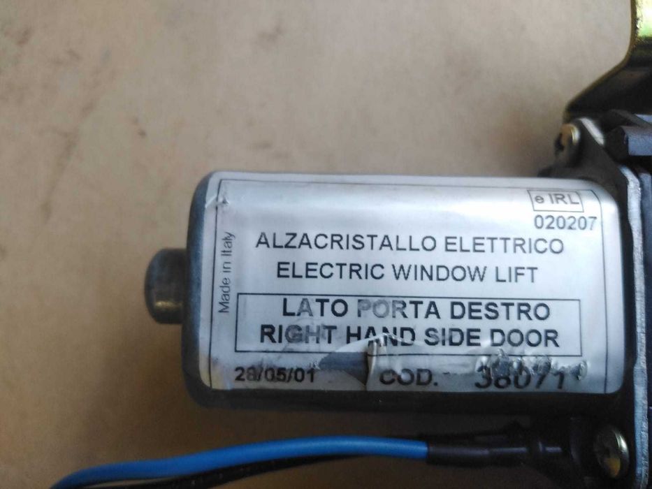 Elevador Elétrico  NOVO Opel Astra de 1991 Frente Direito