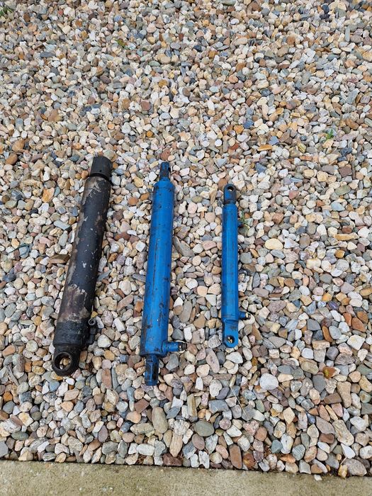 Sprzedam Siłowniki Hydrauliczne