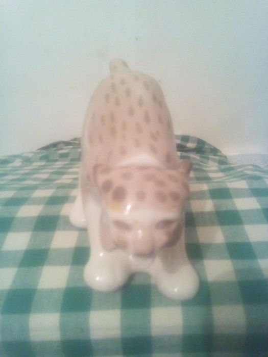 Продам Статуетка рысь