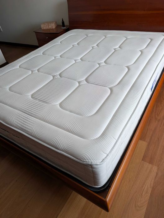 Colchão molas ensacadas viscoelástico