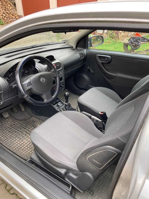 Opel Corsa C 1.3 CDTI – 2004 – diesel