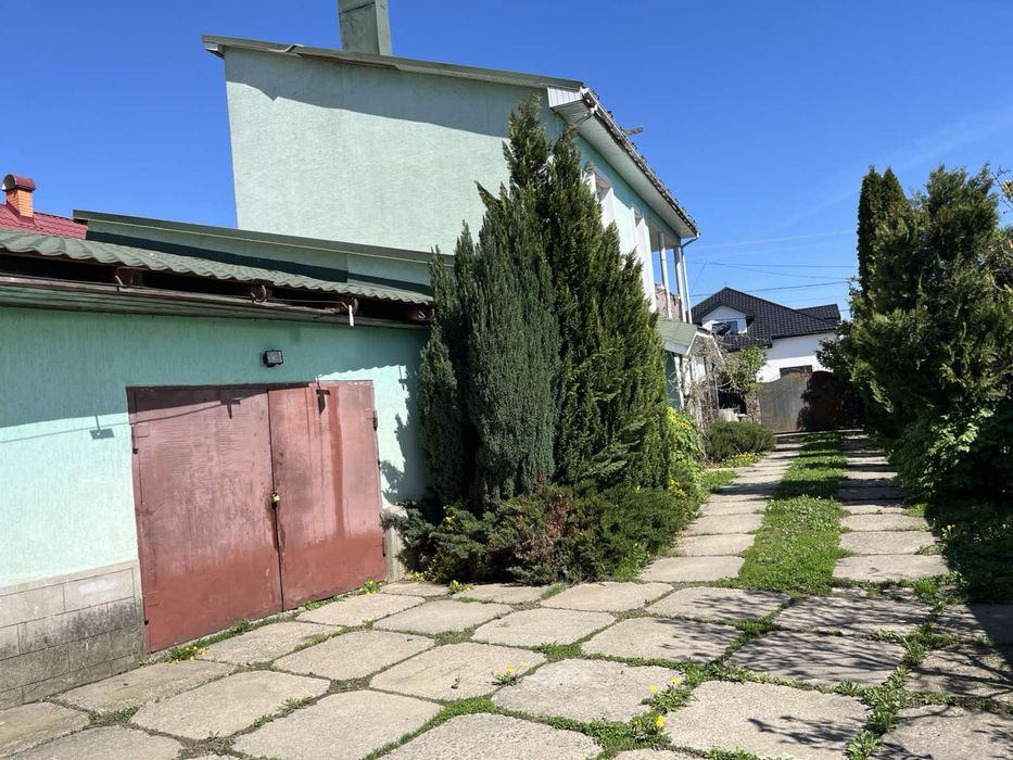 Продається будинок в с.Іза