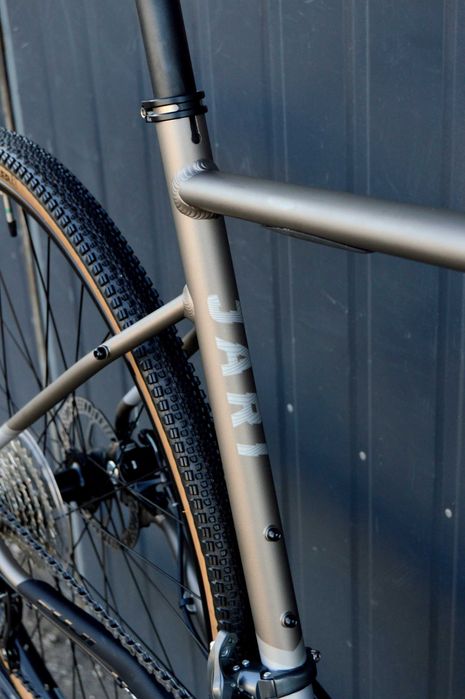 Najtańszy komfortowy Gravel FUJI JARI 2.5 na Shimano FVat23 RATY Wysył