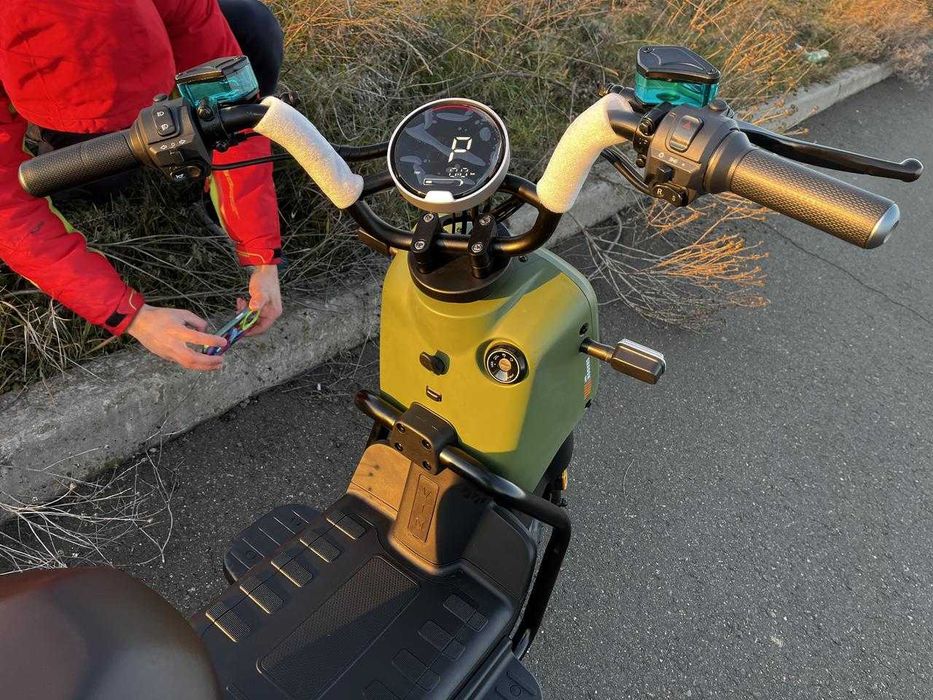 ЕЛЕКТРО СКУТЕР Crosser CR4 65 км/год 85 км+ 1200W Электро GR-AGM Green