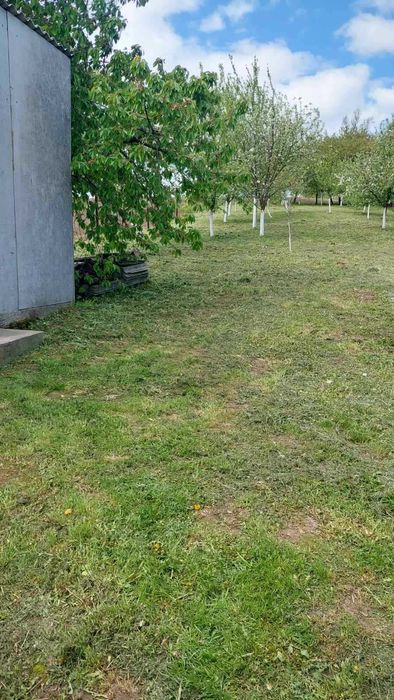 Продається гарний доглянутий будинок в с.Конюшки