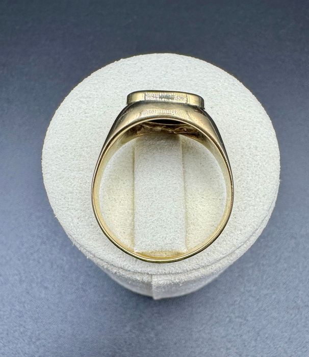 Męski złoty sygnet z herbem w krwawniku; próba: 14ct 585, waga: 6,93g, rozmiar: 21