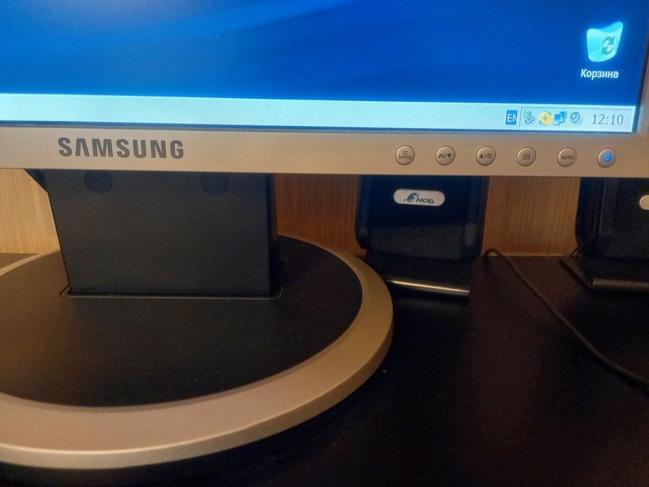 Монітор Samsung 940n