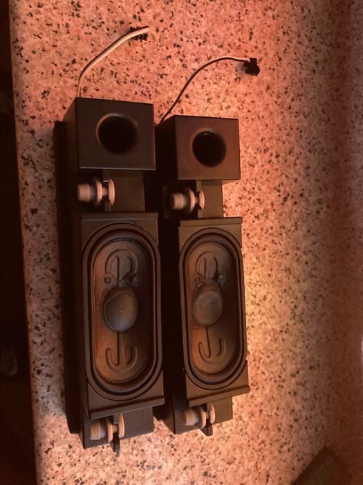 Colunas de tv : L50M6-6AEU