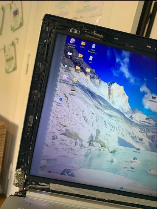 notebook MSI  i7 7700 , 32 gb ram , ssd 500gb , gtx 1050 nvidia